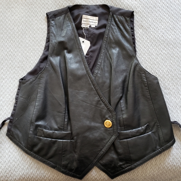 Vintage Black Leather Vest by August Max - Picture 2 of 9
